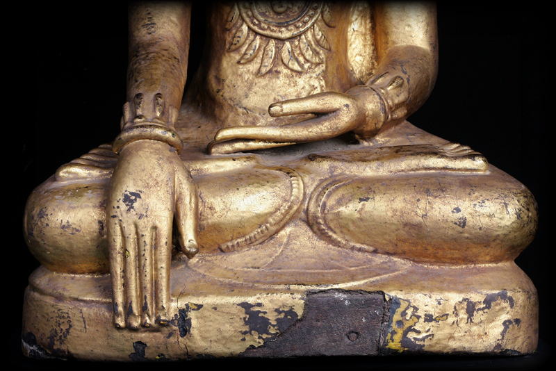 Extremely Rare 18C Wood Crown Shan Burma Buddha #A040